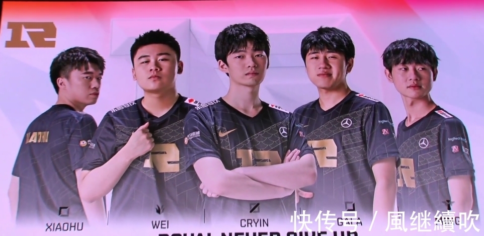 旨在帮助他 旨在帮助他