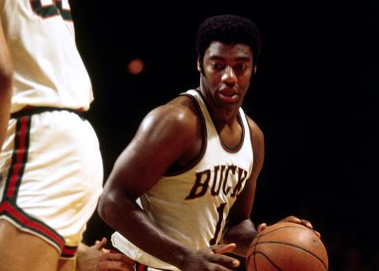 在此次公开 在此次公开