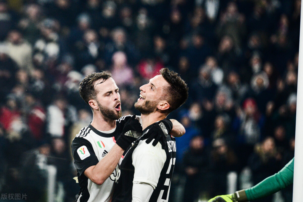 英超联赛暂 英超联赛暂